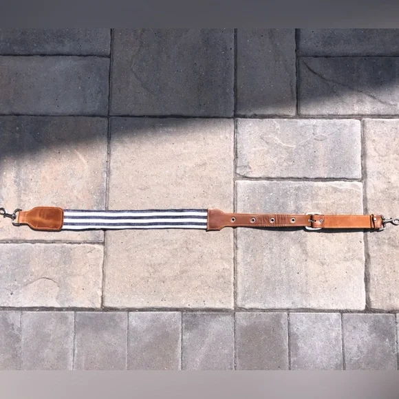 Gorgeous Crossbody Strap - Picture 4 of 14